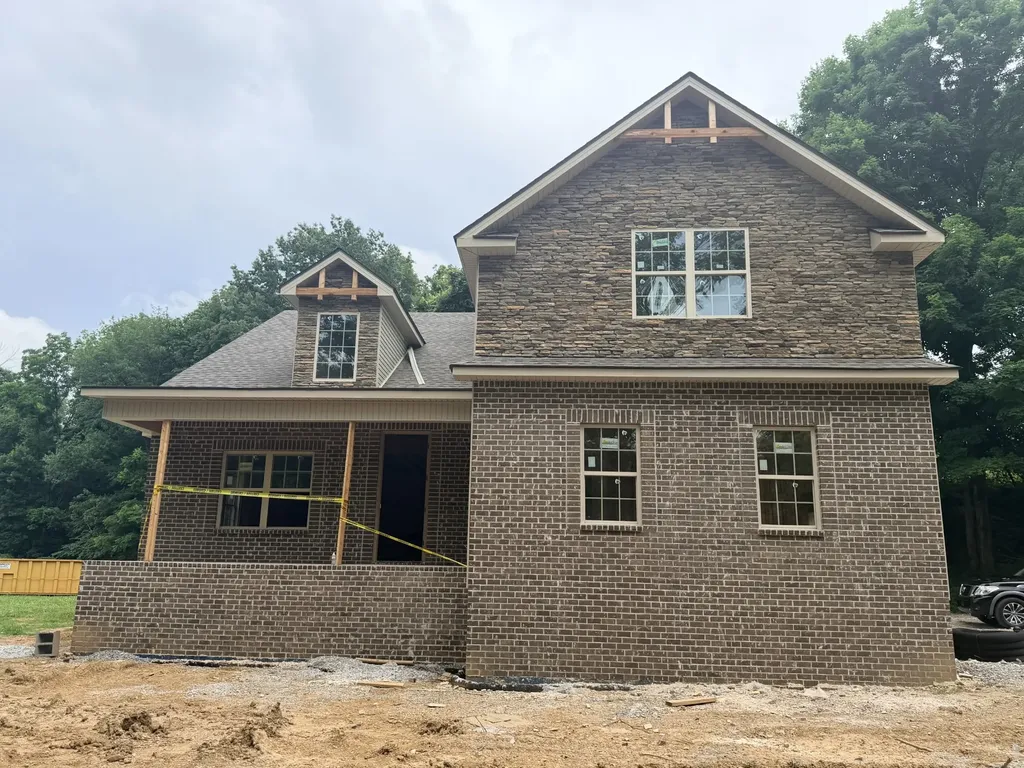 1066 Indian Creek Road Cumberland Furnace TN 37051