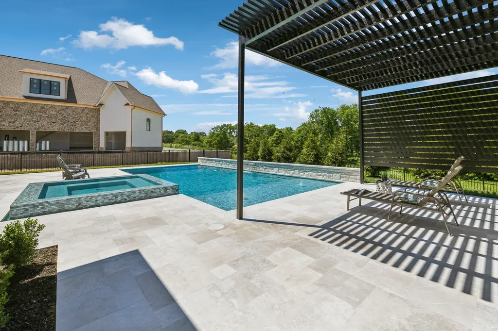 8104 Turning Point Drive Brentwood TN 37027