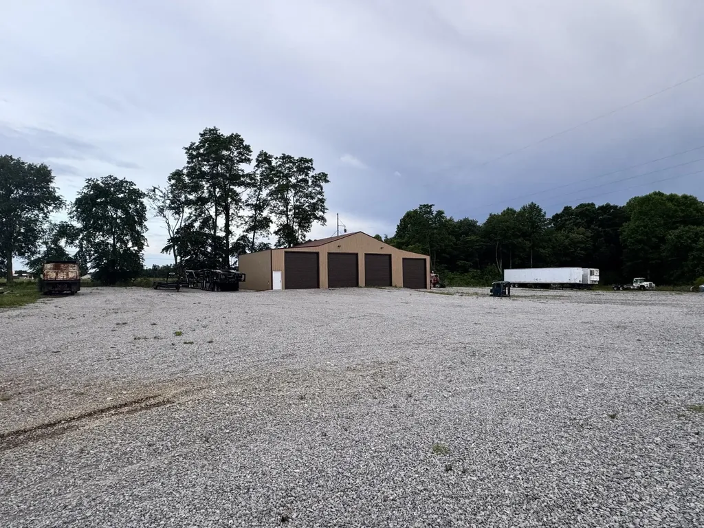 0 Old Bean Shed Clarkrange TN 38553