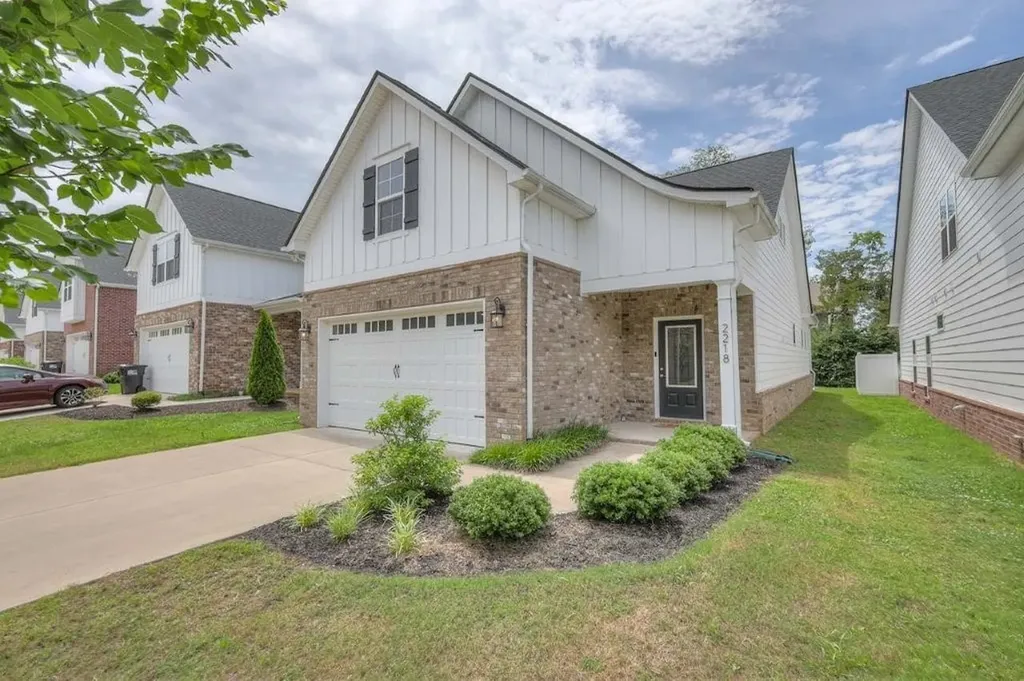 Murfreesboro TN, 2218 Welltown Lane