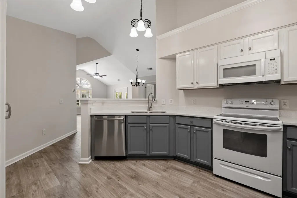 825 Browns Lane Gallatin TN 37066
