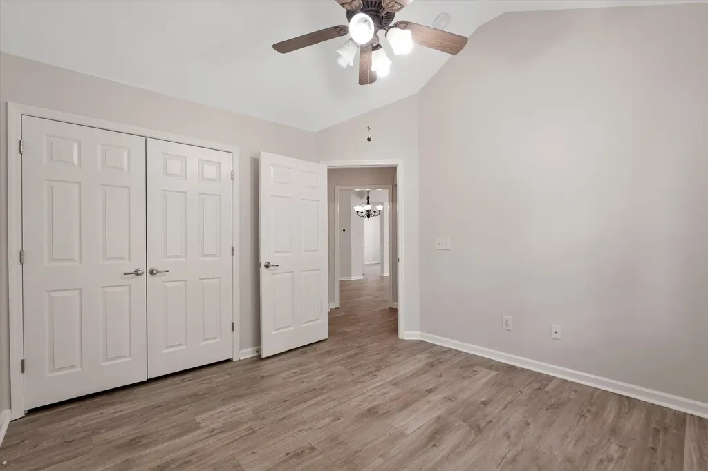 825 Browns Lane Gallatin TN 37066