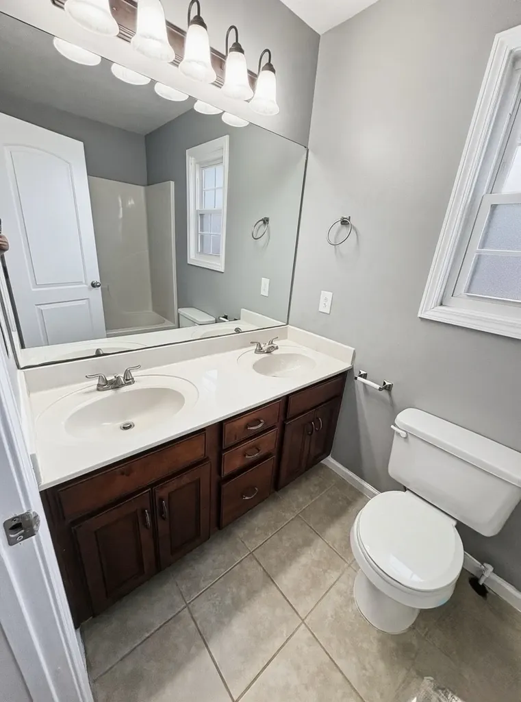1569 Apache Way Clarksville TN 37042
