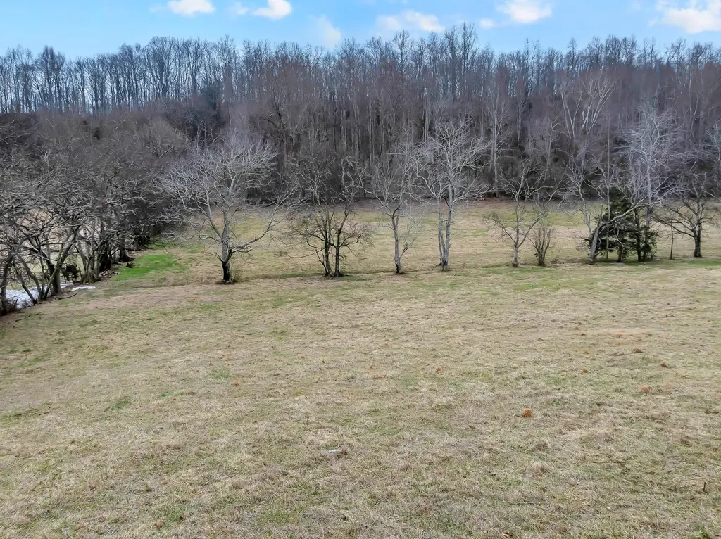 4B Normandy Road Normandy TN 37360