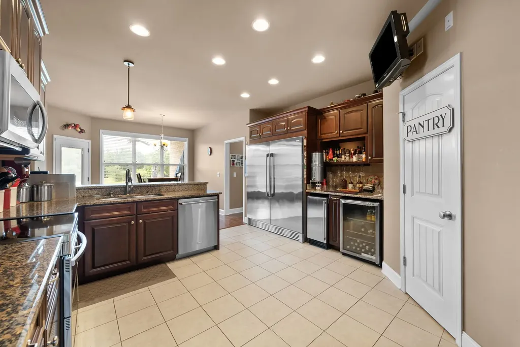 4940 Marion Road Cunningham TN 37052