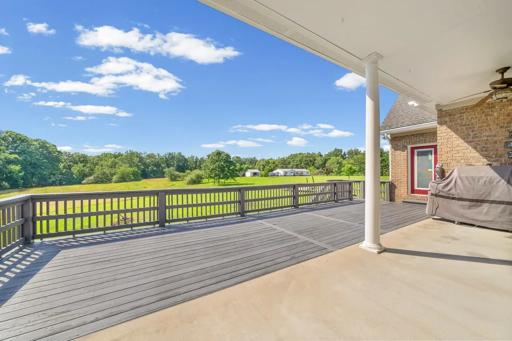 4940 Marion Road Cunningham TN 37052