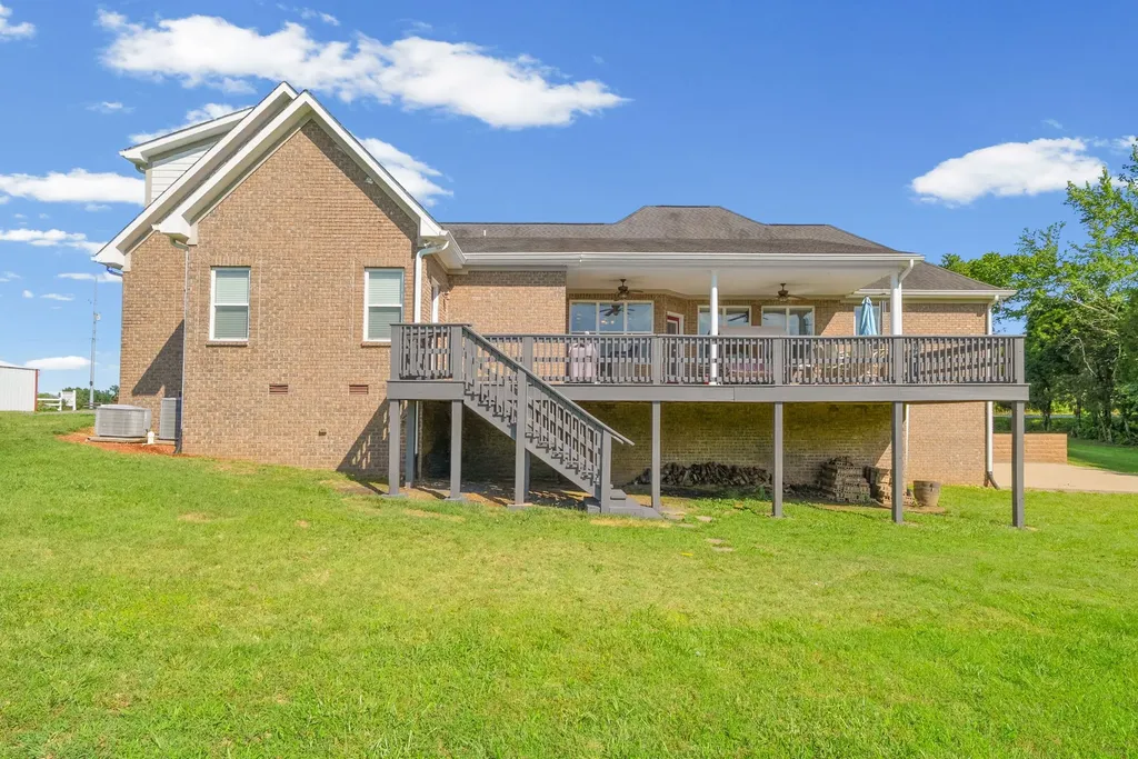 4940 Marion Road Cunningham TN 37052