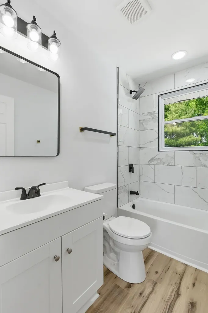 3313 Leondale Ter, N Nashville TN 37207