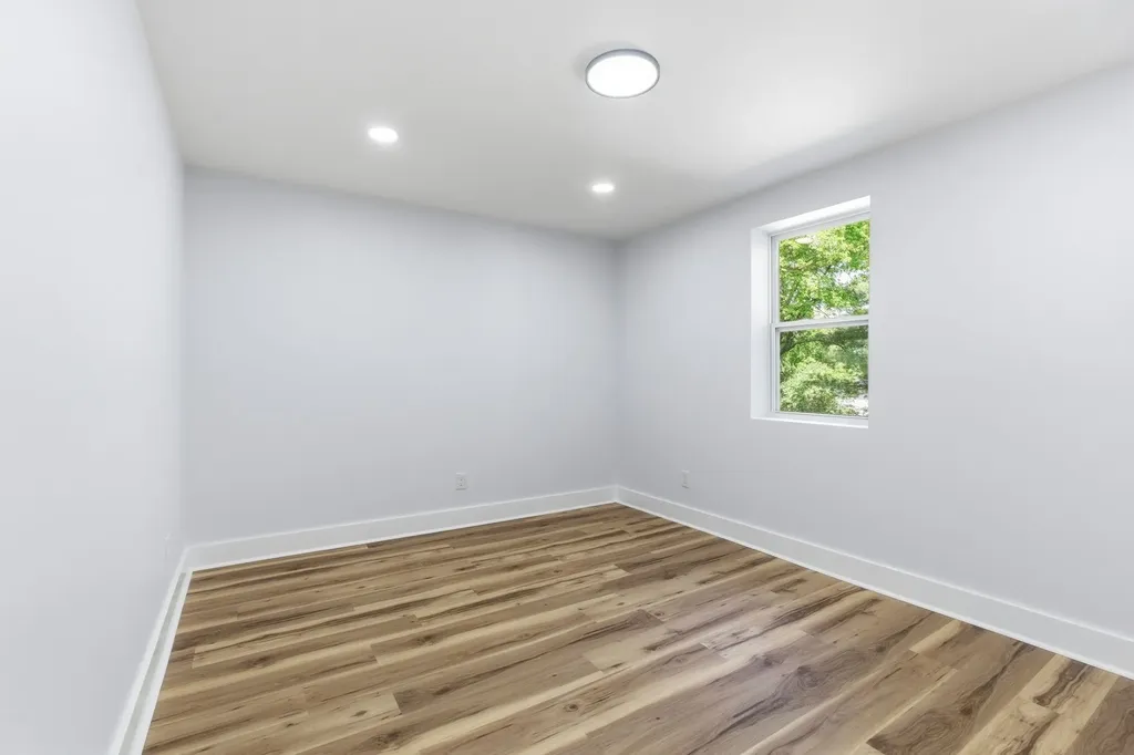3313 Leondale Ter, N Nashville TN 37207