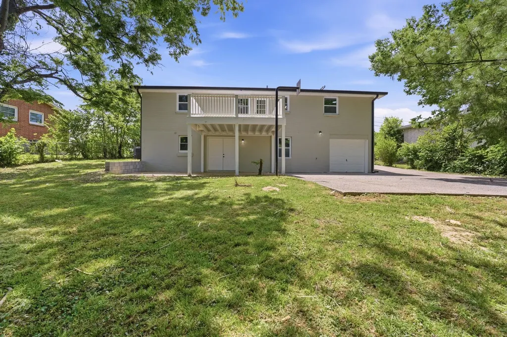 3313 Leondale Ter, N Nashville TN 37207