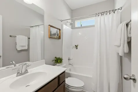 2424 Hollis Drive Murfreesboro TN 37127