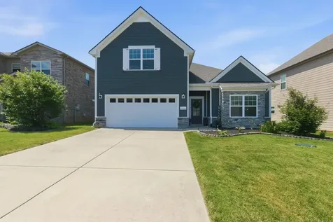 2424 Hollis Drive Murfreesboro TN 37127