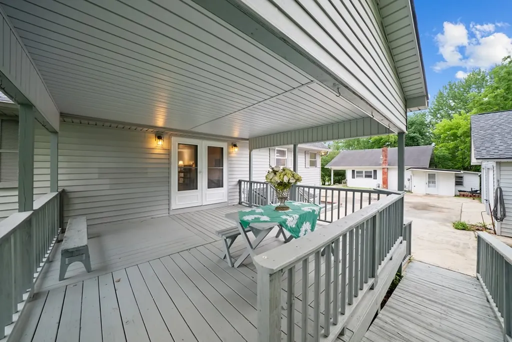 503 S Pine Street Monterey TN 38574