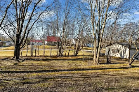 503 S Pine Street Monterey TN 38574