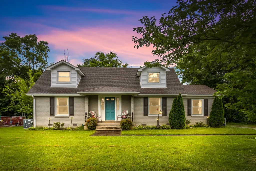 2227 Mayfair Avenue Murfreesboro TN 37130
