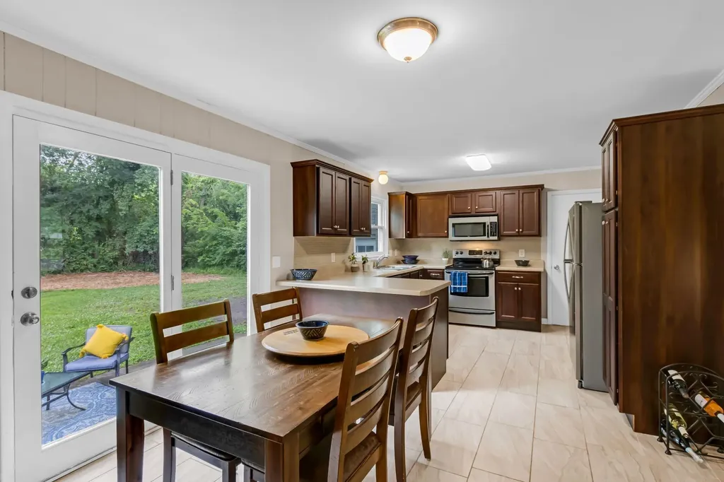 2227 Mayfair Avenue Murfreesboro TN 37130
