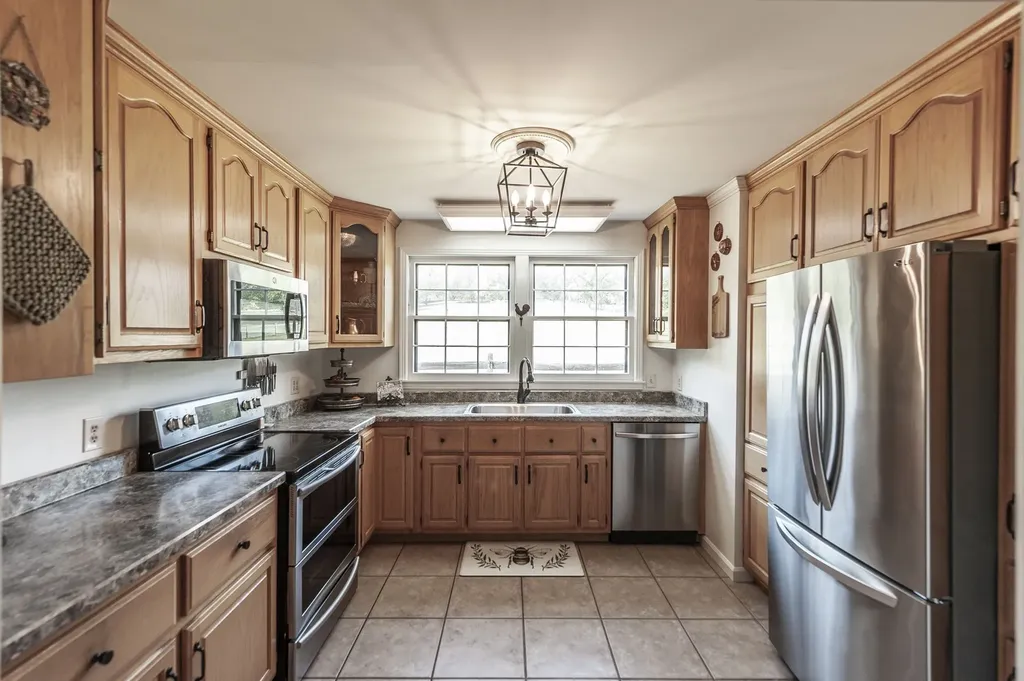 755 Long Hollow Pike Goodlettsville TN 37072