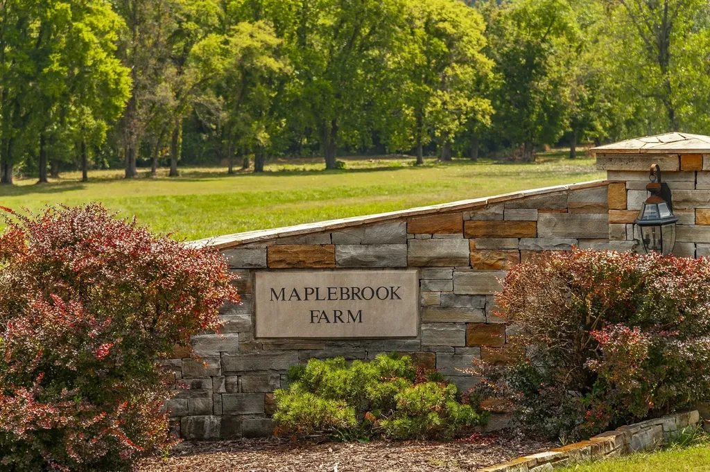 755 Long Hollow Pike Goodlettsville TN 37072