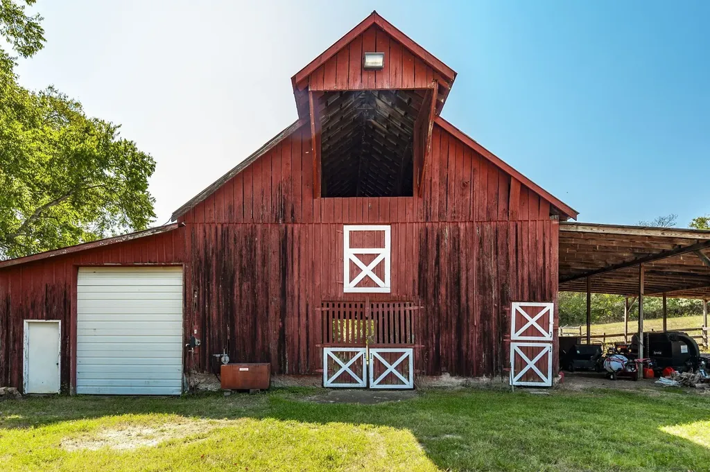 755 Long Hollow Pike Goodlettsville TN 37072