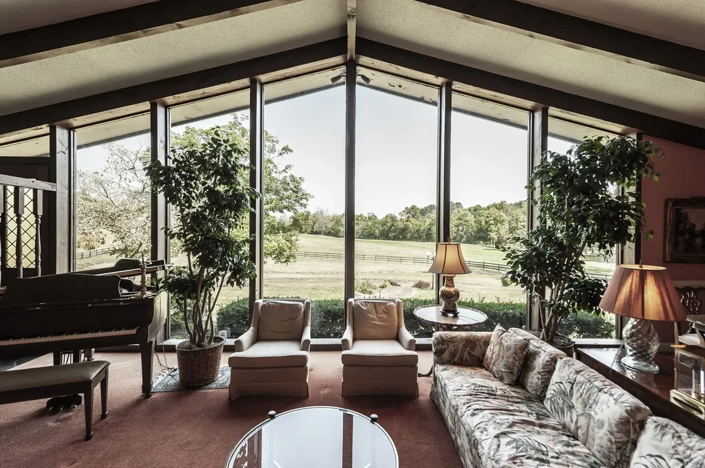755 Long Hollow Pike Goodlettsville TN 37072