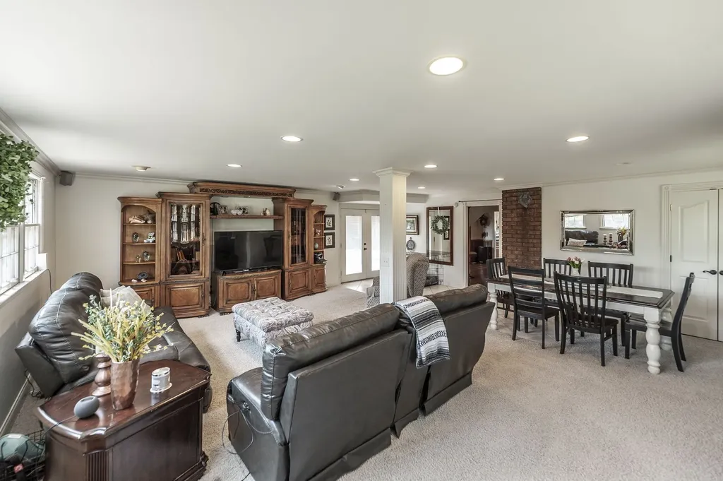 755 Long Hollow Pike Goodlettsville TN 37072