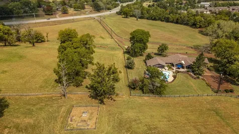 755 Long Hollow Pike Goodlettsville TN 37072