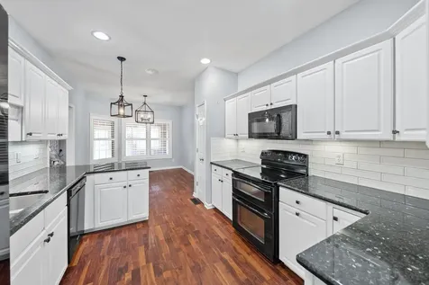 3649 Steeplechase Lane Hopkinsville KY 42240