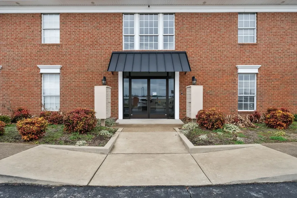 1800 Business Park Dr Suite 212 Clarksville TN 37040