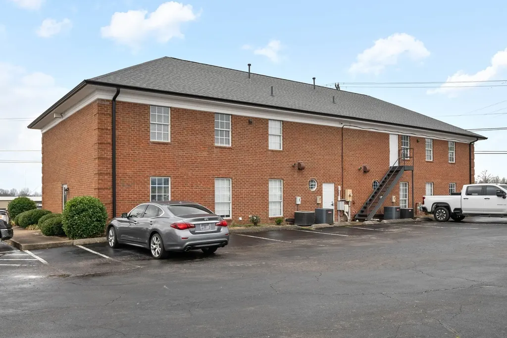 1800 Business Park Dr Suite 212 Clarksville TN 37040