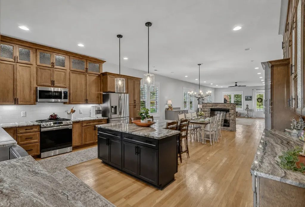 3323 Dobbins Pike Portland TN 37148