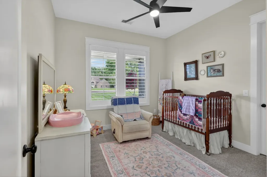 3323 Dobbins Pike Portland TN 37148