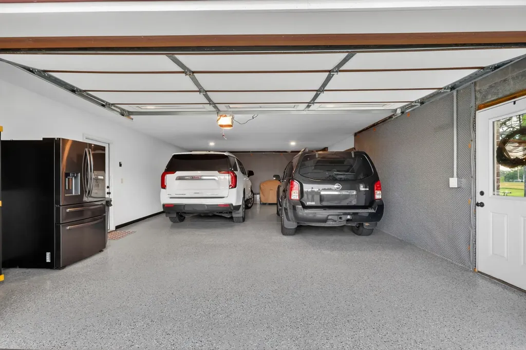 3323 Dobbins Pike Portland TN 37148