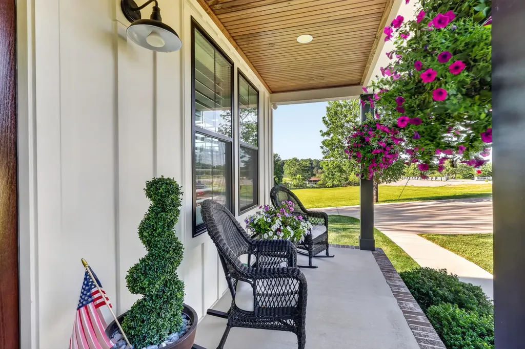 3323 Dobbins Pike Portland TN 37148