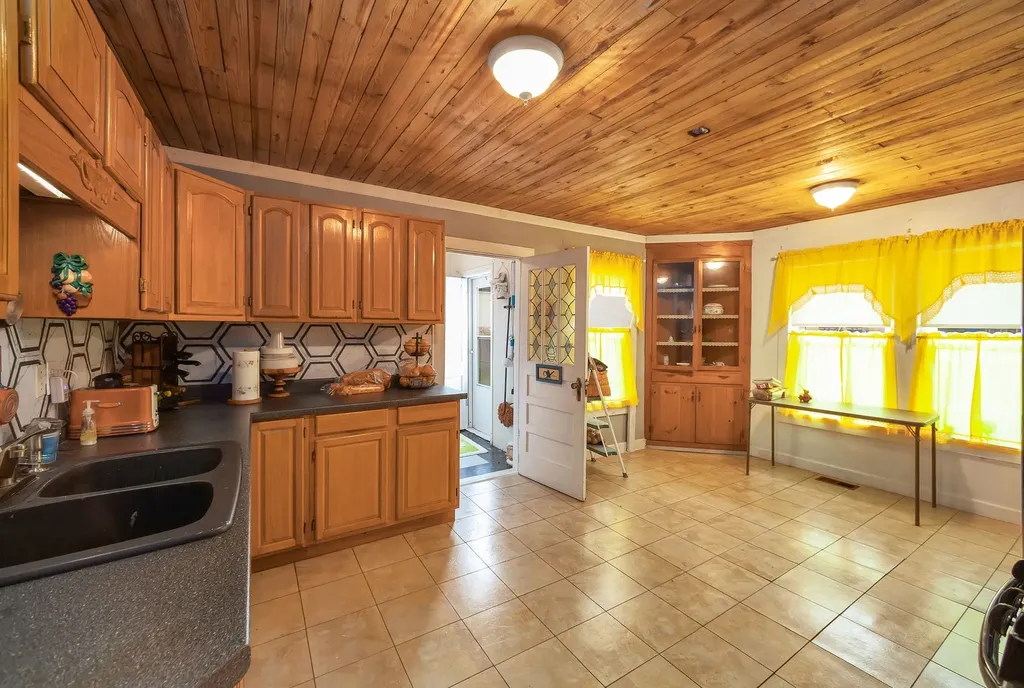 311 E Main Street Adamsville TN 38310