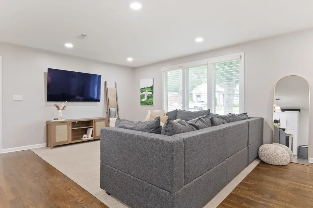 405 Lynn Drive Nashville TN 37211