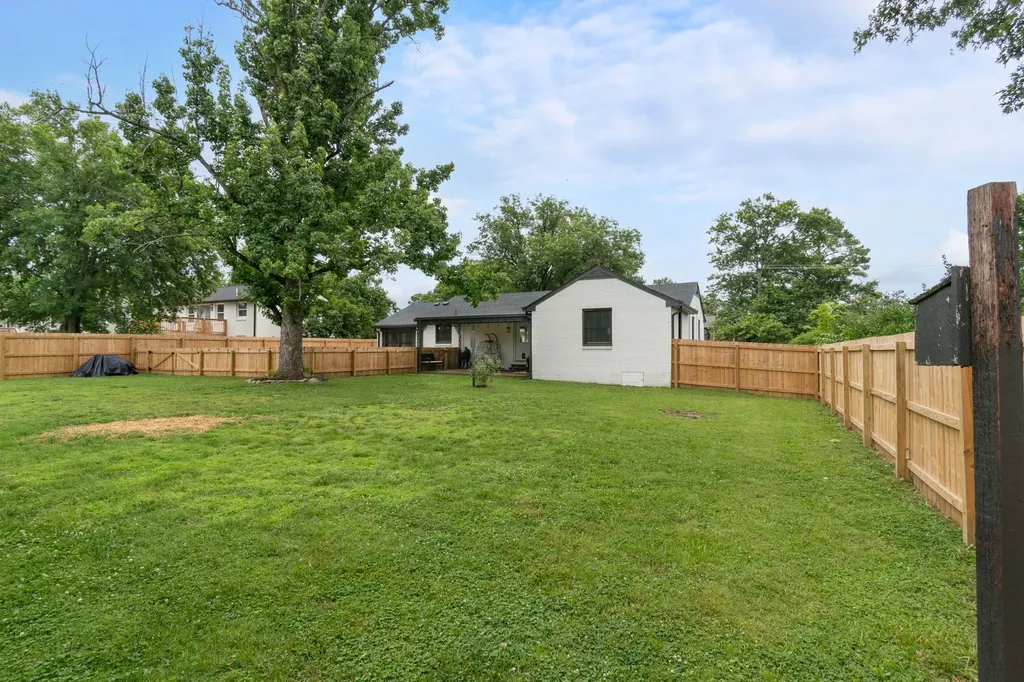 405 Lynn Drive Nashville TN 37211