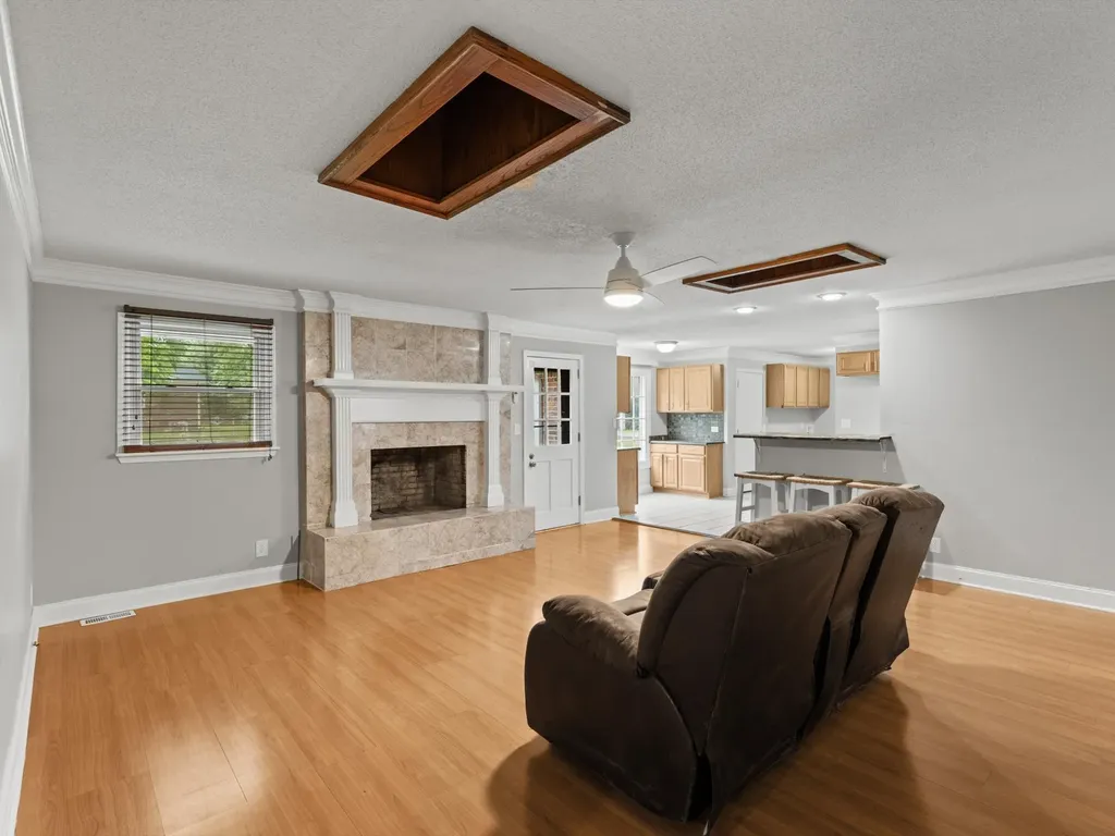 16 Patrick Road, S Fayetteville TN 37334