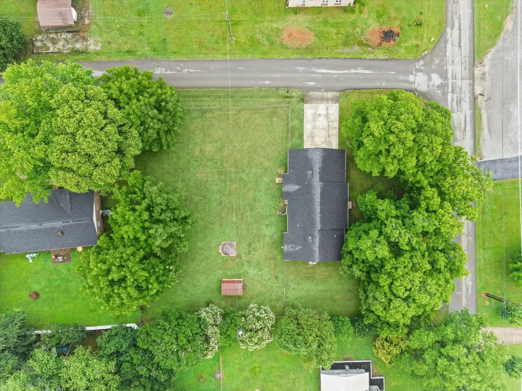 16 Patrick Road, S Fayetteville TN 37334