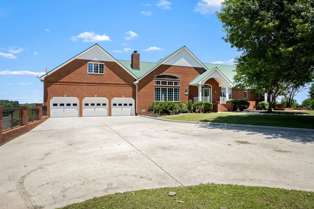 499 Mount Herman Road Shelbyville TN 37160