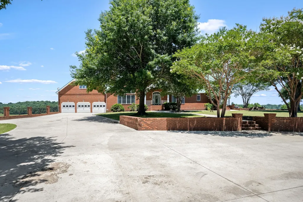 499 Mount Herman Road Shelbyville TN 37160