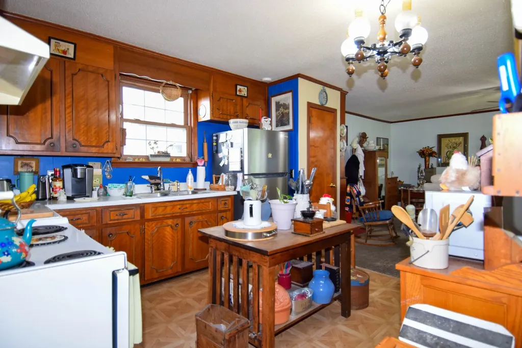6070 Hwy 49e Springfield TN 37172