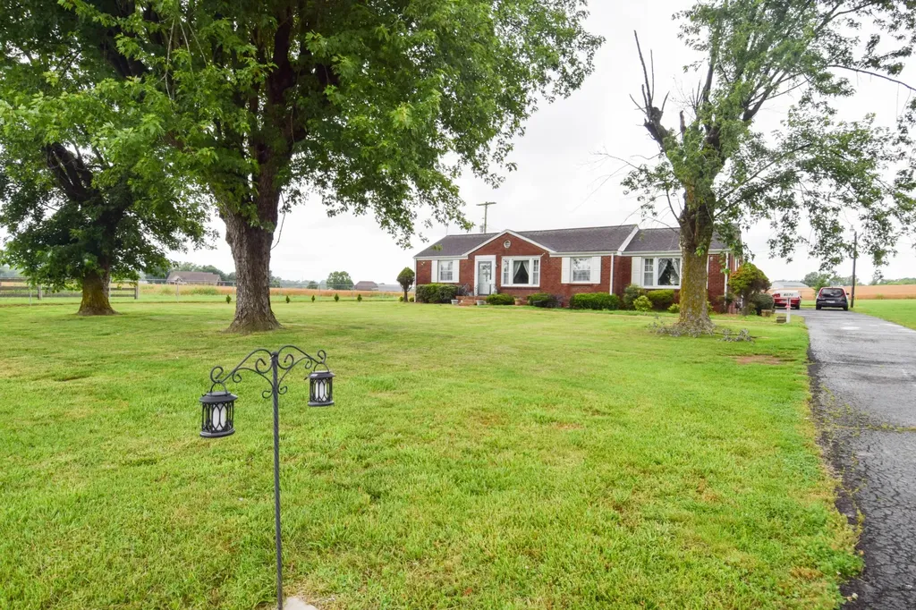 6070 Hwy 49e Springfield TN 37172