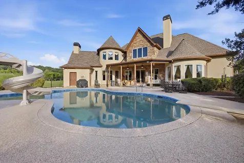 222 Cross Creek Drive Ringgold GA 30736