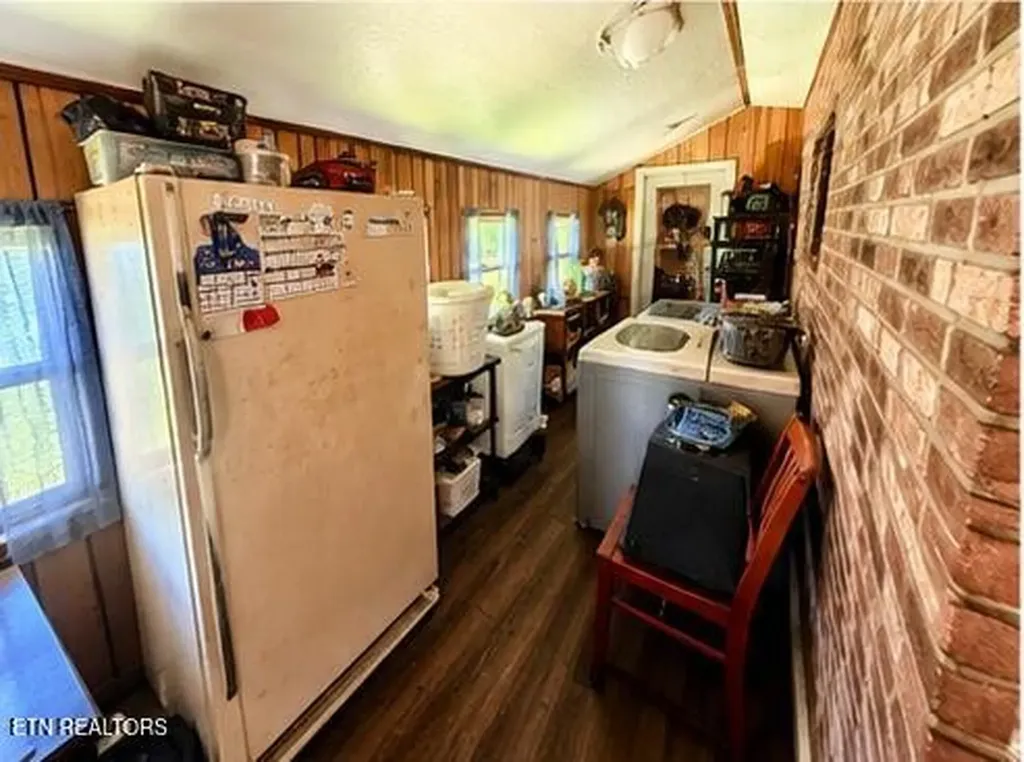 1070 Wright Place Road Jamestown TN 38556