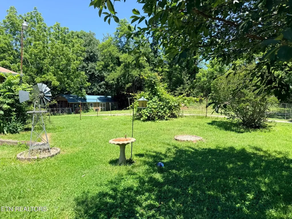 1070 Wright Place Road Jamestown TN 38556