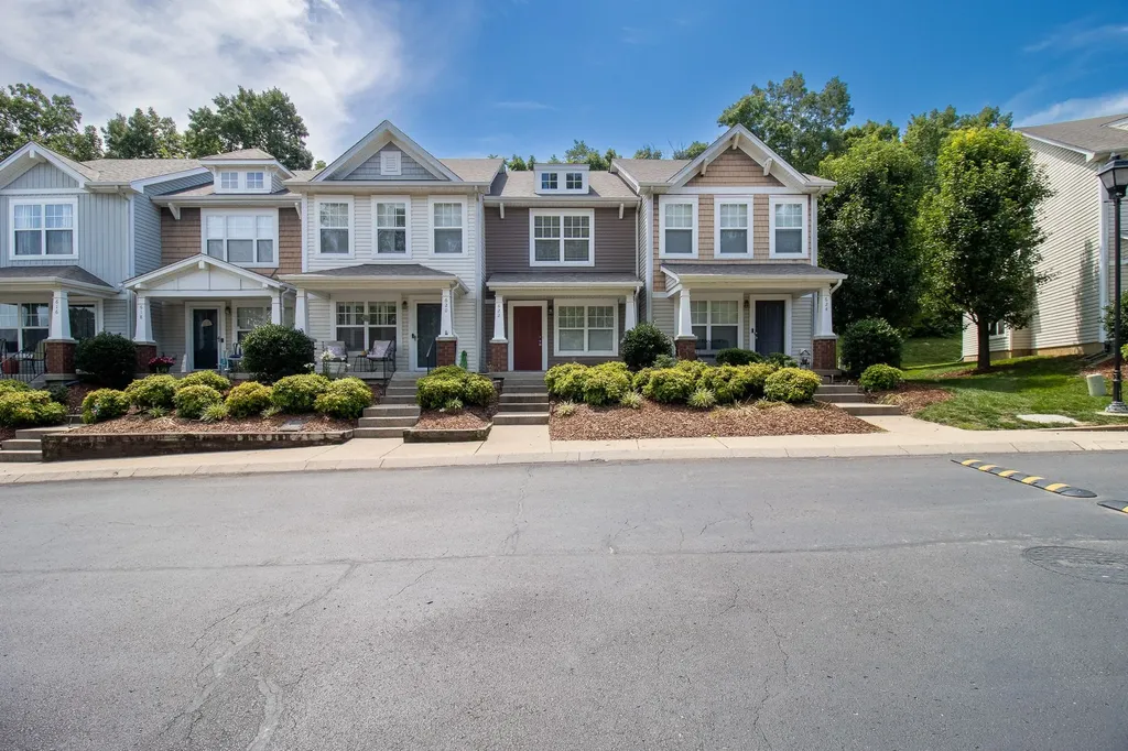 622 Flintlock Court Nashville TN 37217