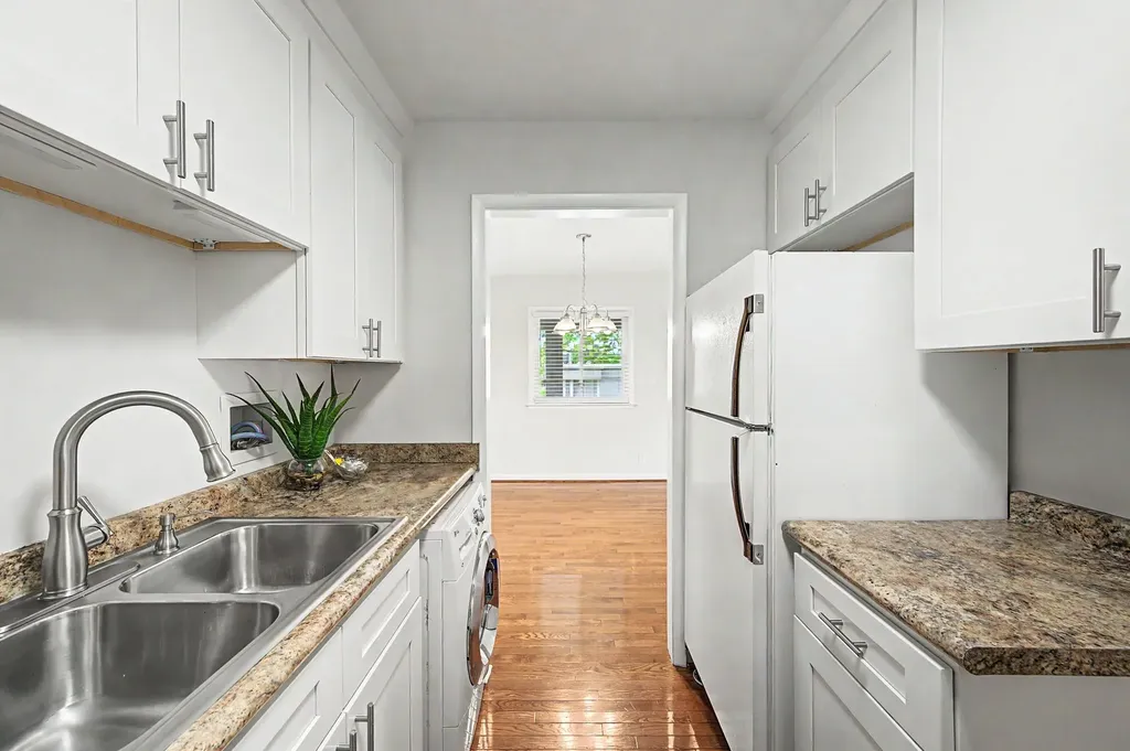 1900 Richard Jones Road Nashville TN 37215