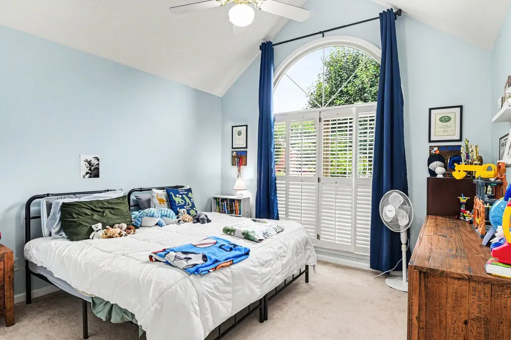 100 Macintosh Drive Springfield TN 37172