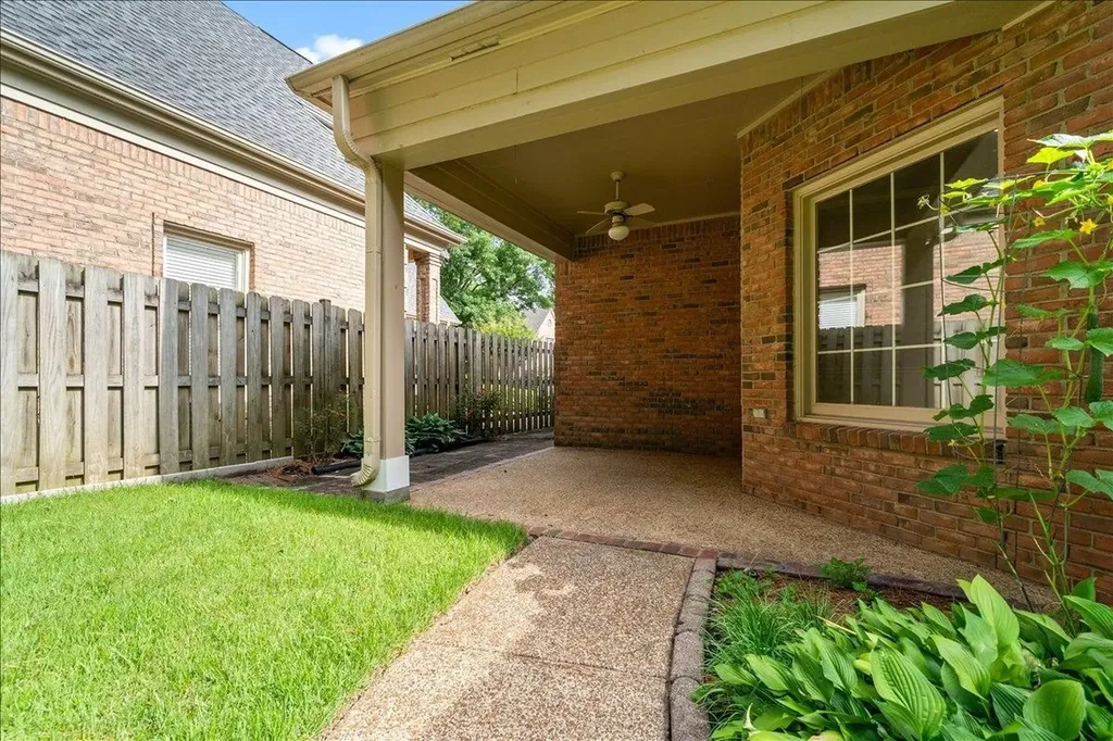 6619 Rue Beaumonde Drive Memphis TN 38120
