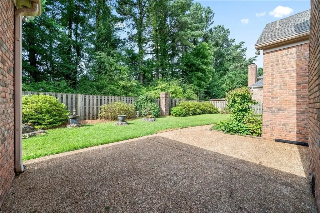 6619 Rue Beaumonde Drive Memphis TN 38120